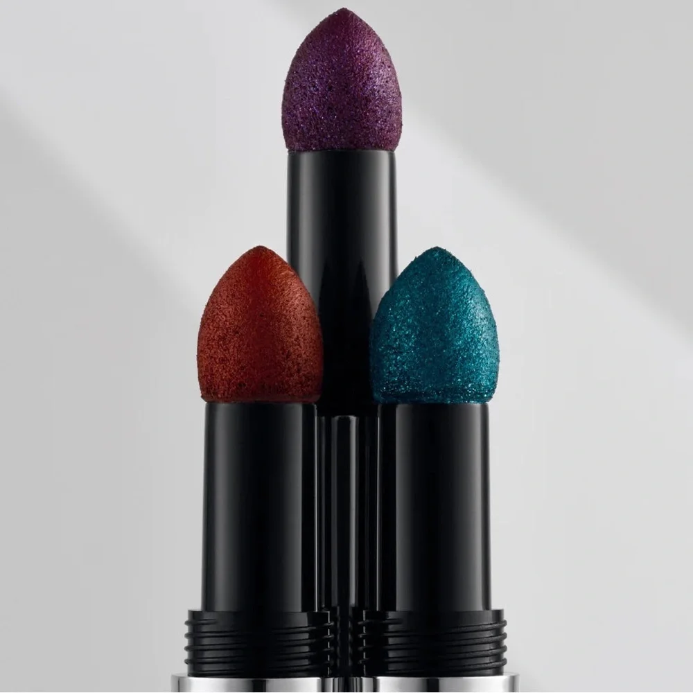 Beauty Creations Luis Torres My Essential Shadow Sticks.